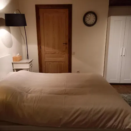 Maison Ch 4 Proche Gare Charleroi-Sud Et Aeroport Bxl Sud Accommodatie bij particulieren Charleroi