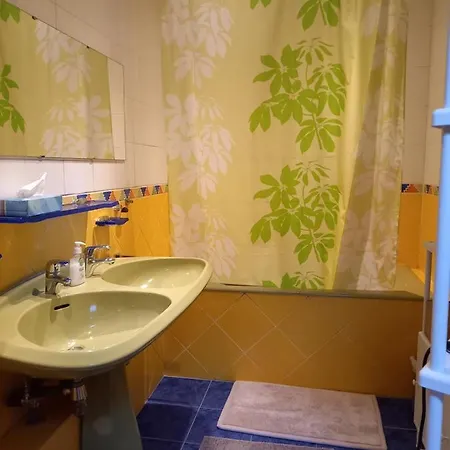 Maison Ch 4 Proche Gare Charleroi-Sud Et Aeroport Bxl Sud * Charleroi